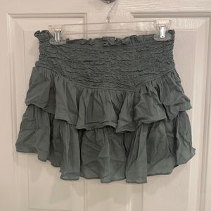 Green ruffle high-waisted skort